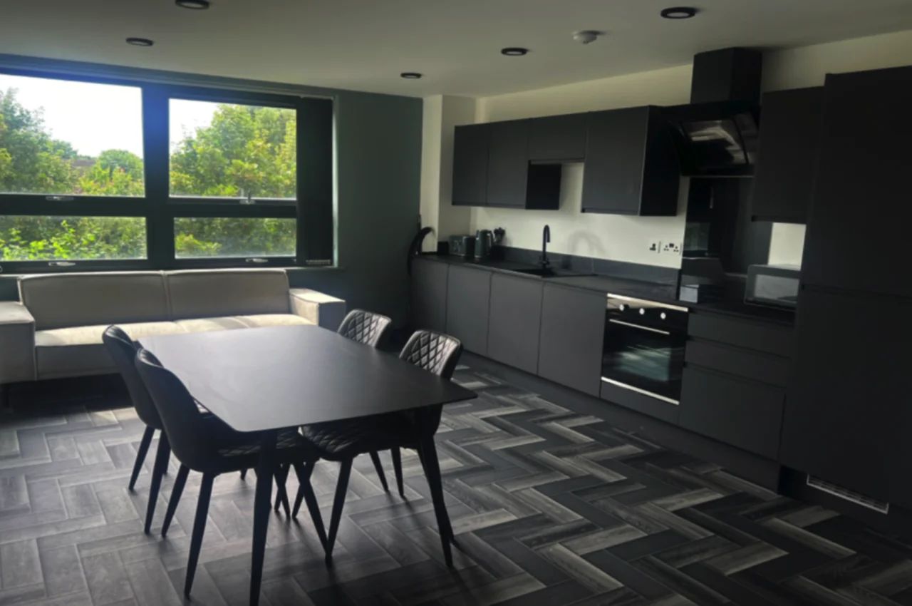 Graduation House Student Studio gallery image